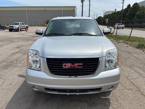 Used 2013 GMC Yukon XL 4WD image 8