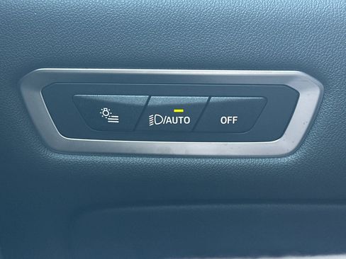 Certified 2024 BMW X7 xDrive40i w/ Premium Package image 41