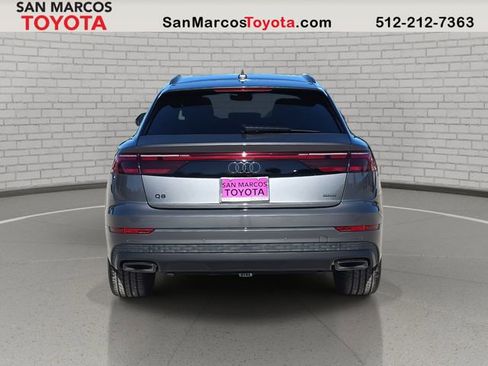 Used 2025 Audi Q8 Premium Plus image 6