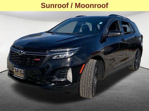 Used 2022 Chevrolet Equinox RS w/ RS Leather Package image 5