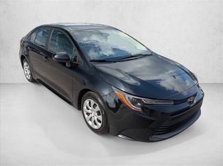 Used 2025 Toyota Corolla LE FWD video 3