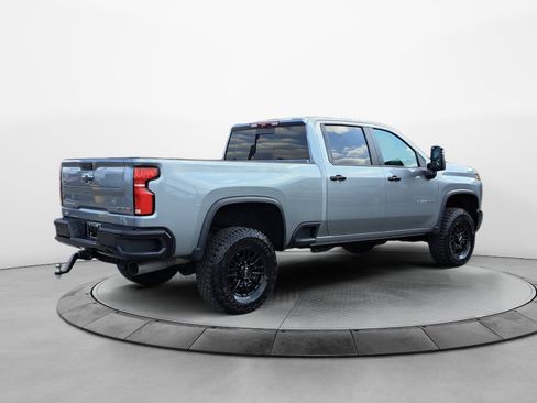 Used 2026 Chevrolet Silverado 2500 ZR2 AWD/4WD image 7