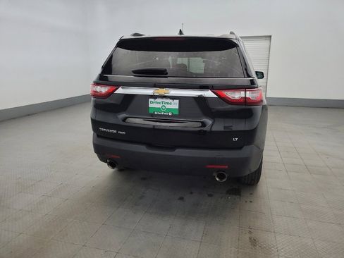 Used 2020 Chevrolet Traverse LT image 7