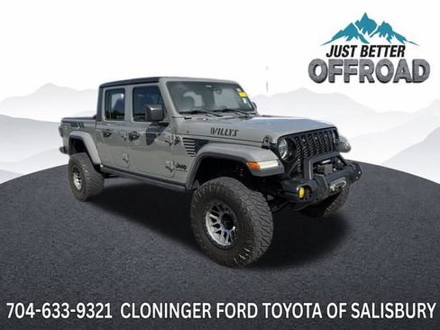 Used 2021 Jeep Gladiator Sport AWD/4WD image 1