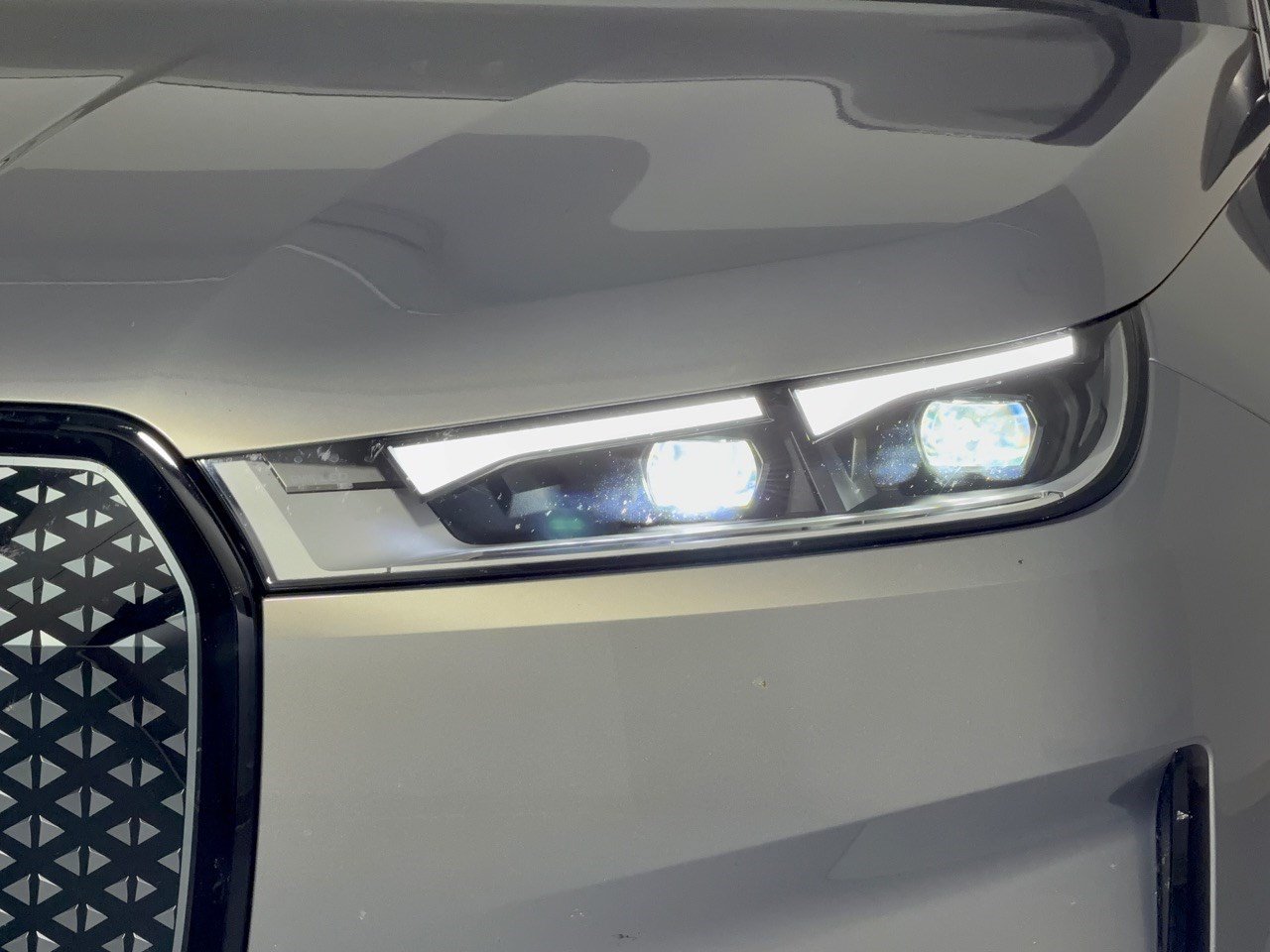 Certified 2024 BMW iX xDrive50 AWD/4WD image 12