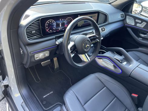 Used 2025 Mercedes-Benz GLS 450 4MATIC image 35