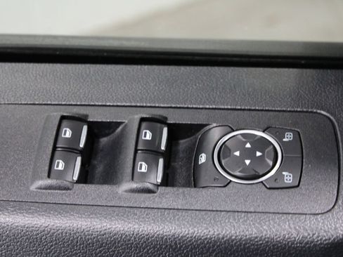 Used 2019 Ford F150 XLT w/ Equipment Group 302A Luxury AWD/4WD image 43