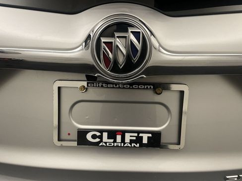 Used 2019 Buick Envision Essence FWD image 24