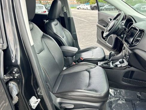 Used 2018 Jeep Compass Limited AWD/4WD image 22
