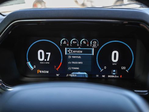 Used 2022 Ford F150 Lariat w/ Max Trailer Tow Package image 21