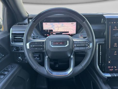 Certified 2025 GMC Yukon Elevation AWD/4WD image 12