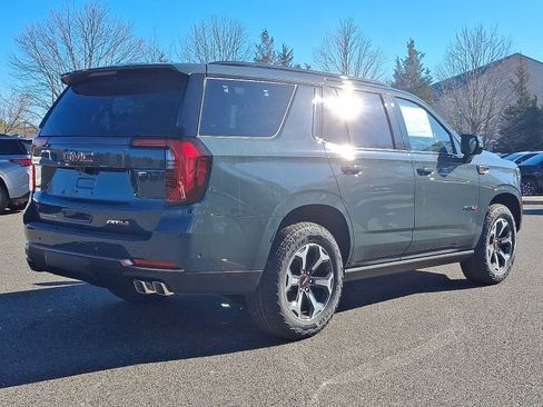 New 2026 GMC Yukon AT4 Ultimate AWD/4WD image 4