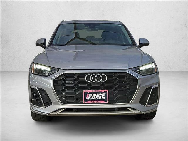 Used 2023 Audi Q5 2.0T Premium Plus w/ Premium Plus Package AWD/4WD image 2