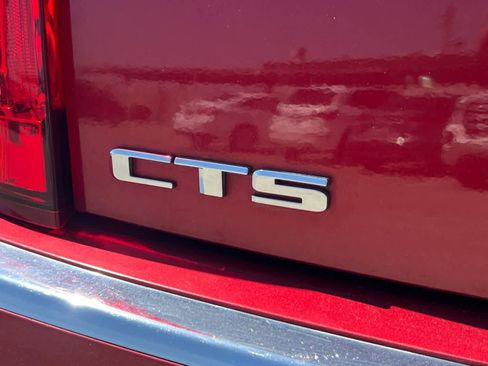 Used 2010 Cadillac CTS Premium image 13
