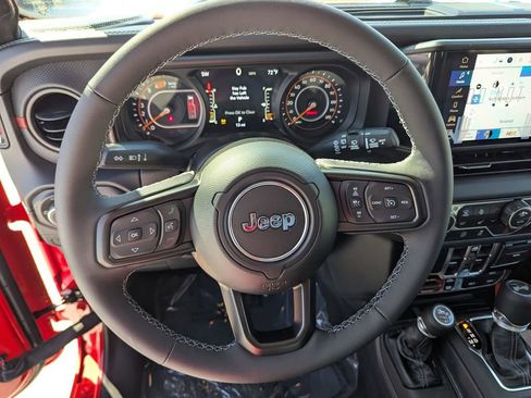 New 2026 Jeep Wrangler Unlimited Rubicon image 16