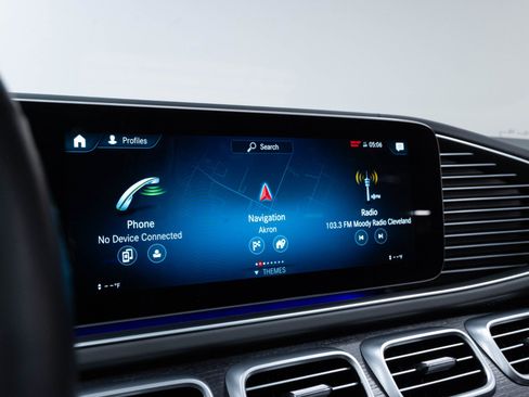 Used 2022 Mercedes-Benz Maybach GLS 600 4MATIC image 57
