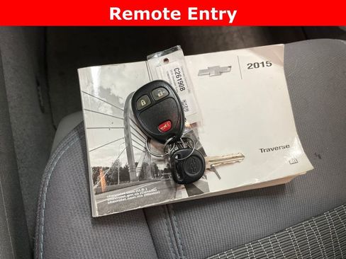 Used 2015 Chevrolet Traverse LS w/ LPO, 'HIT The Road' Package FWD image 5