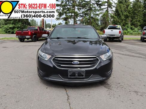 Used 2016 Ford Taurus Limited FWD image 12