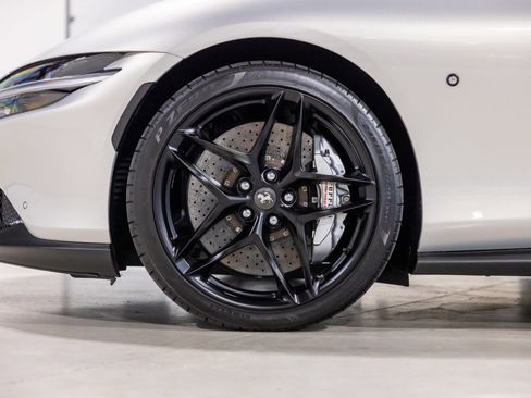 Used 2024 Ferrari Roma image 21