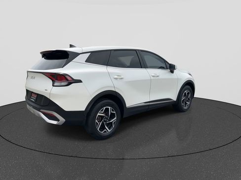 Used 2023 Kia Sportage LX AWD/4WD image 8