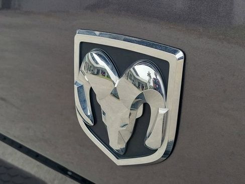 Used 2024 RAM 1500 Classic SLT image 9