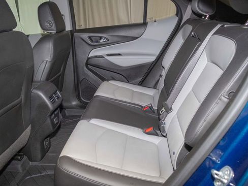 Used 2021 Chevrolet Equinox Premier FWD image 12