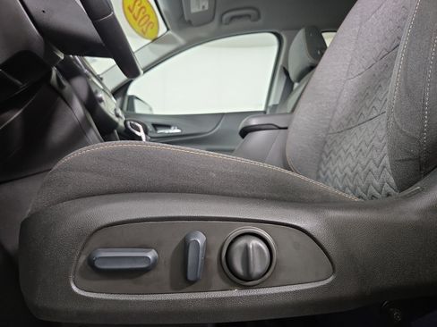 Certified 2022 Chevrolet Equinox LT FWD image 30
