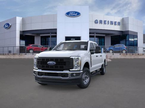 New 2026 Ford F250 XL w/ XL Chrome Package image 2