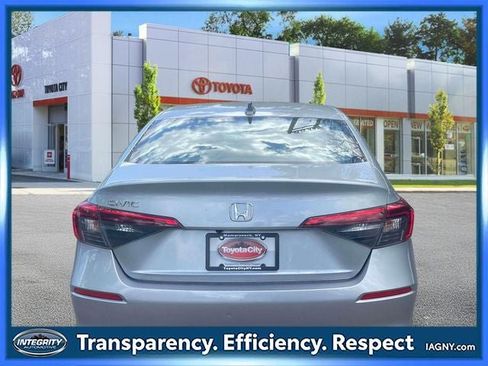 Used 2023 Honda Civic LX image 7