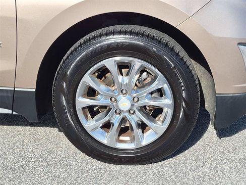 Used 2018 Chevrolet Equinox LS FWD image 10