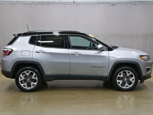 Used 2020 Jeep Compass Limited image 15