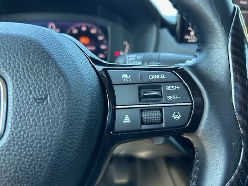 Used 2023 Honda Accord Touring image 30