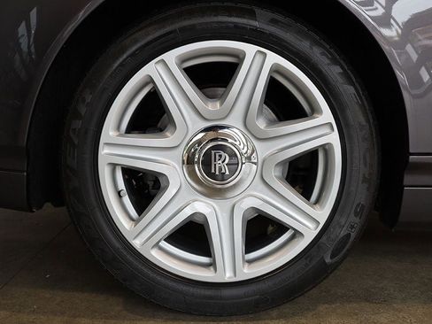Used 2010 Rolls-Royce Phantom Coupe RWD image 41