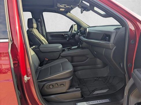 Used 2026 Chevrolet Tahoe Premier w/ Sun And Tow Package image 22