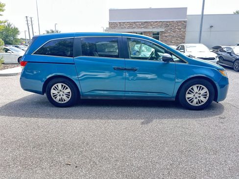 Used 2014 Honda Odyssey LX image 7