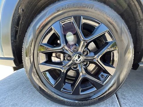 Used 2023 Honda HR-V Sport image 35