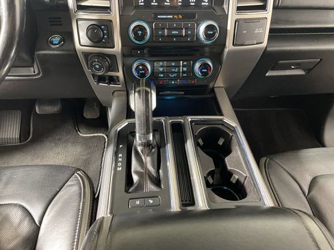 Used 2018 Ford F150 Platinum w/ Technology Package AWD/4WD image 18