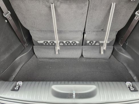 New 2026 Chrysler Pacifica Limited image 24