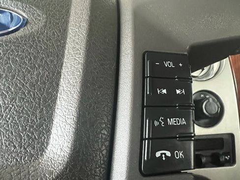 Used 2009 Ford F150 Lariat image 20