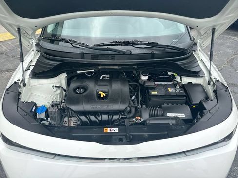 Certified 2023 Kia Soul LX w/ LX Technology Package FWD image 19