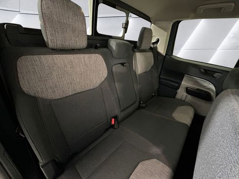 Used 2023 Ford Maverick XLT image 16