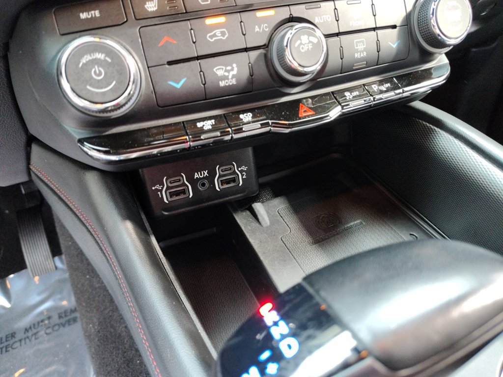 Used 2023 Dodge Durango R/T AWD/4WD image 29