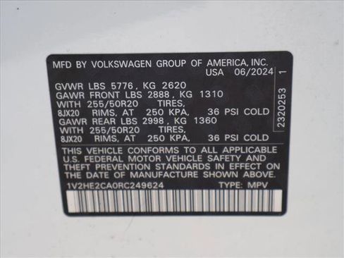 Used 2024 Volkswagen Atlas Cross Sport SE AWD/4WD image 30