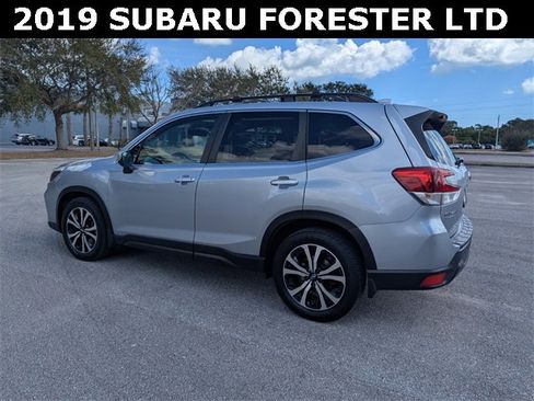 Used 2019 Subaru Forester Limited image 5