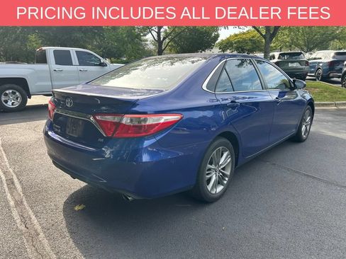 Used 2015 Toyota Camry SE FWD image 8