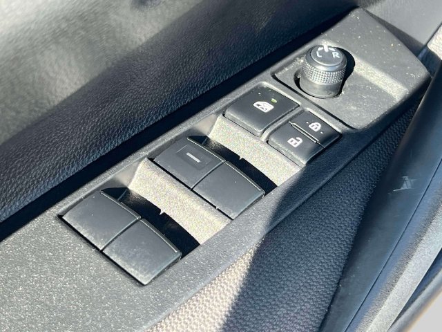 Certified 2026 Toyota Corolla SE FWD image 21