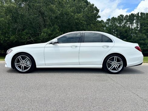 Used 2018 Mercedes-Benz E 300 w/ Premium 1 Package image 8