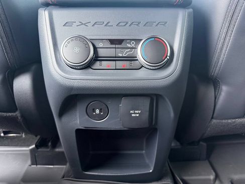New 2026 Ford Explorer ST-Line w/ ST-Line Street Pack AWD/4WD image 32