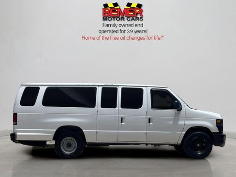 Used 2012 Ford E-350 and Econoline 350 XL RWD image 7