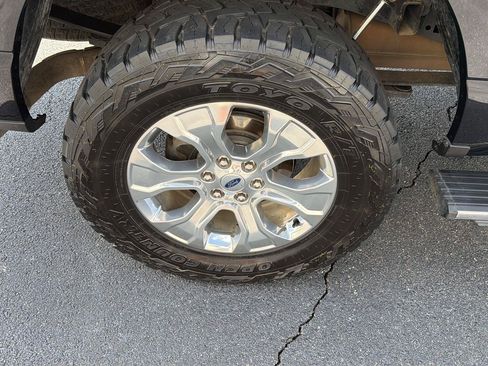 Used 2023 Ford F150 Platinum w/ Equipment Group 701A High AWD/4WD image 43